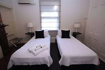 One Thornbury Bed & Breakfast Brisbane