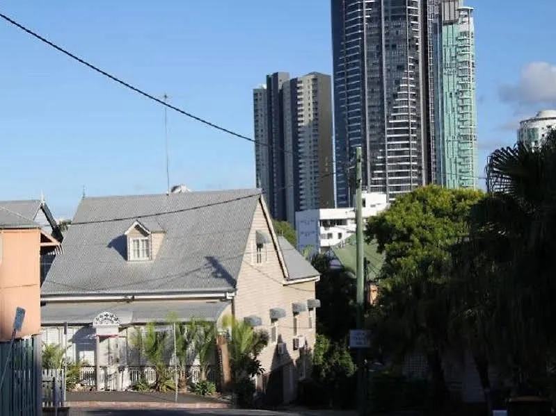 One Thornbury Bed & Breakfast Brisbane 4*,