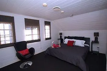 One Thornbury Bed & Breakfast Brisbane